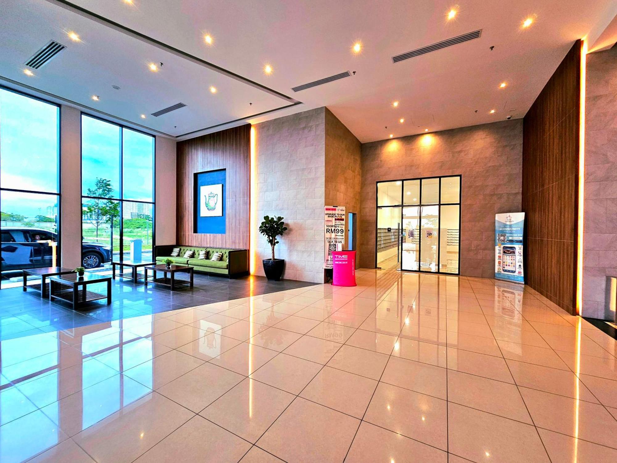 Amber Cove Melaka By Ggm Apartment Exterior photo